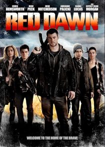 MV5BNGZhODgzYTEtNmI2Mi00MmRmLWFhYzAtNGFkNjQzZmFiM2EwXkEyXkFqcGc@. V1 SX500 دانلود فیلم Red Dawn 2012