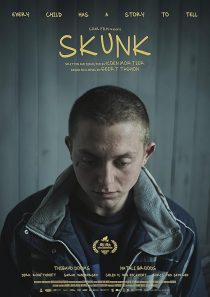 دانلود فیلم Skunk 2023 1 MV5BYTViODYyN2YtNzU1YS00NGQzLTkyMGUtNzg1ZmUyMmQ1MGY2XkEyXkFqcGc@. V1 SX500 دانلود فیلم Skunk 2023